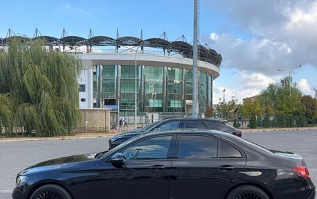Mercedes-Benz E-Класс, 2016 год, 1 800 000 рублей, 8 фотография