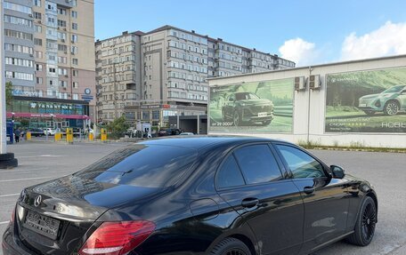 Mercedes-Benz E-Класс, 2016 год, 1 800 000 рублей, 5 фотография