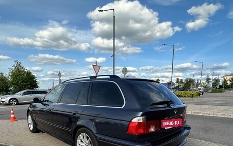 BMW 5 серия, 2001 год, 850 000 рублей, 3 фотография