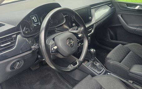 Skoda Rapid II, 2020 год, 1 570 000 рублей, 4 фотография
