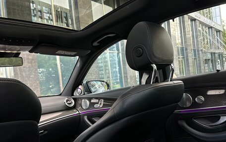 Mercedes-Benz E-Класс AMG, 2018 год, 5 950 000 рублей, 15 фотография
