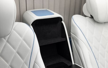 Mercedes-Benz V-Класс, 2026 год, 46 990 000 рублей, 26 фотография