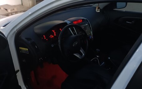 KIA cee'd I рестайлинг, 2010 год, 850 000 рублей, 6 фотография