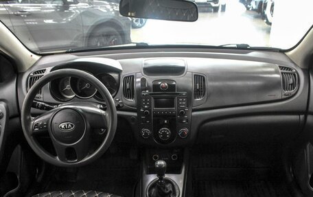 KIA Cerato III, 2009 год, 609 990 рублей, 7 фотография