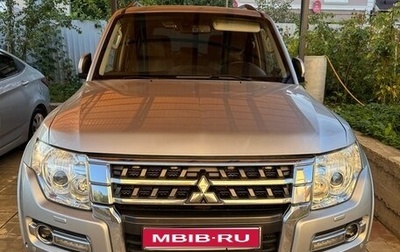 Mitsubishi Pajero IV, 2014 год, 2 350 000 рублей, 1 фотография