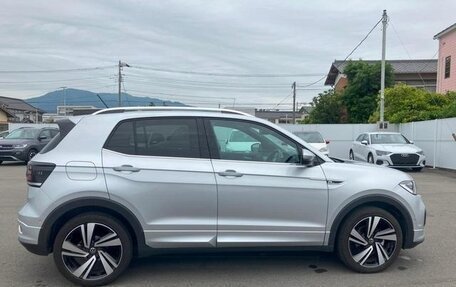 Volkswagen T-Cross I, 2023 год, 1 244 000 рублей, 7 фотография