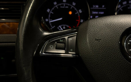 Skoda Superb III рестайлинг, 2013 год, 1 190 000 рублей, 16 фотография