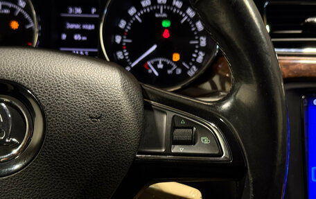 Skoda Superb III рестайлинг, 2013 год, 1 190 000 рублей, 17 фотография