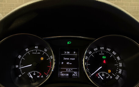 Skoda Superb III рестайлинг, 2013 год, 1 190 000 рублей, 20 фотография