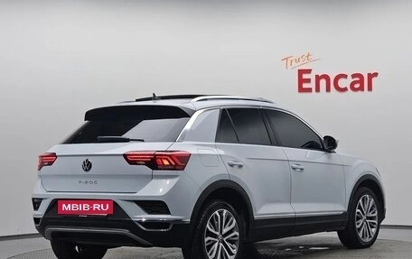 Volkswagen T-Roc I, 2021 год, 2 290 000 рублей, 4 фотография