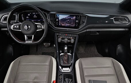 Volkswagen T-Roc I, 2021 год, 2 290 000 рублей, 9 фотография