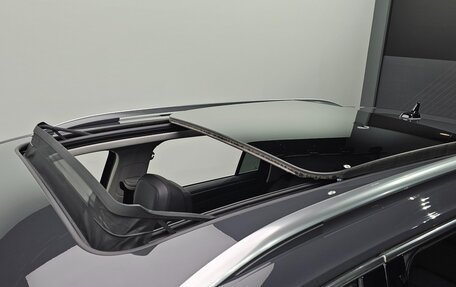 Volkswagen Tiguan II, 2021 год, 2 850 000 рублей, 28 фотография