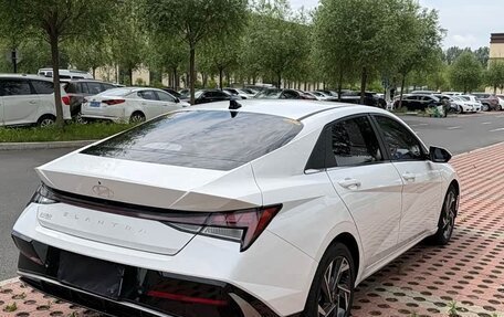 Hyundai Elantra, 2023 год, 1 270 000 рублей, 4 фотография