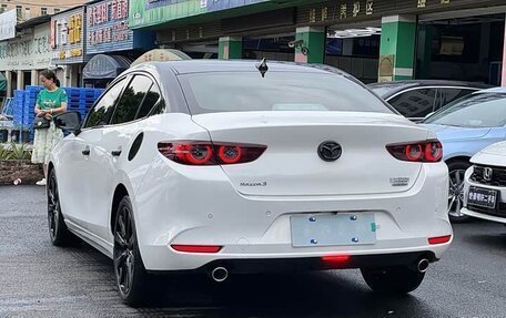 Mazda 3, 2022 год, 1 370 000 рублей, 6 фотография