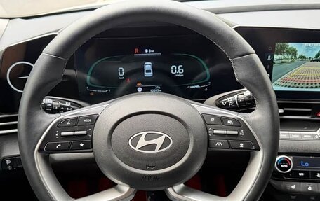 Hyundai Elantra, 2023 год, 1 270 000 рублей, 8 фотография