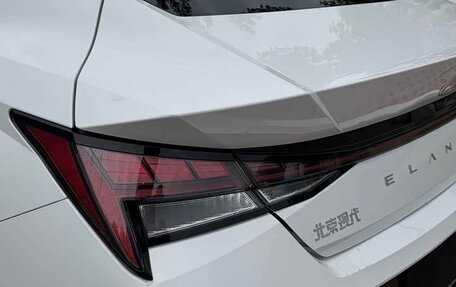 Hyundai Elantra, 2023 год, 1 270 000 рублей, 12 фотография