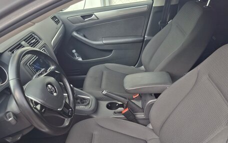 Volkswagen Jetta VI, 2016 год, 1 250 000 рублей, 20 фотография