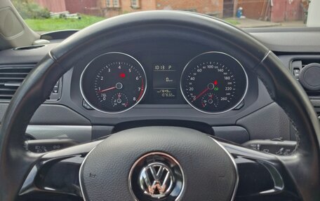 Volkswagen Jetta VI, 2016 год, 1 250 000 рублей, 21 фотография
