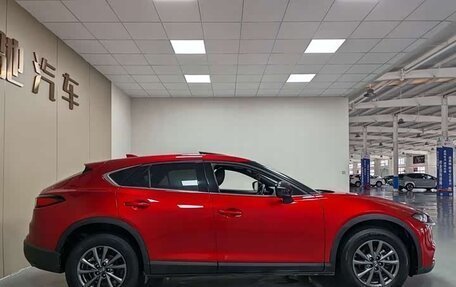 Mazda CX-4, 2022 год, 1 657 000 рублей, 4 фотография