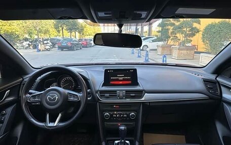 Mazda CX-4, 2022 год, 1 670 000 рублей, 11 фотография