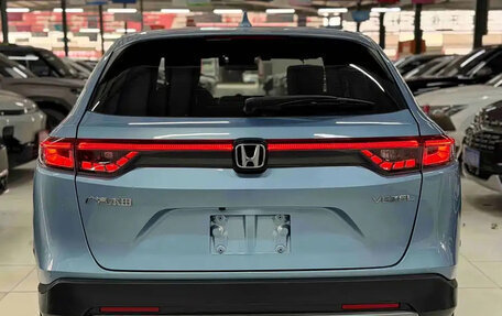 Honda Vezel, 2023 год, 1 720 000 рублей, 5 фотография