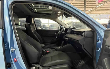 Honda Vezel, 2023 год, 1 720 000 рублей, 10 фотография