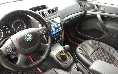 Skoda Octavia, 2010 год, 700 000 рублей, 1 фотография