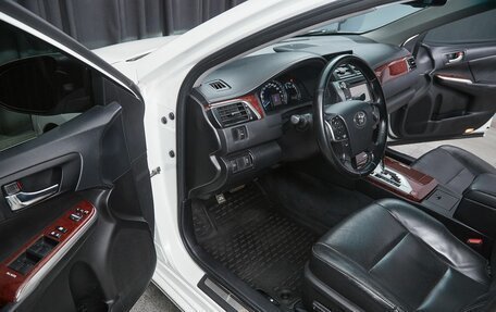 Toyota Camry, 2014 год, 1 699 000 рублей, 9 фотография