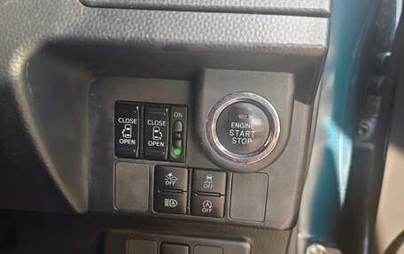 Toyota Roomy I, 2020 год, 1 070 000 рублей, 7 фотография