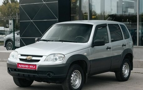 Chevrolet Niva I рестайлинг, 2019 год, 750 000 рублей, 1 фотография