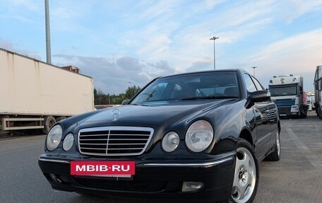 Mercedes-Benz E-Класс, 2001 год, 1 560 000 рублей, 11 фотография