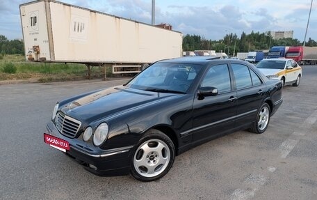 Mercedes-Benz E-Класс, 2001 год, 1 560 000 рублей, 14 фотография