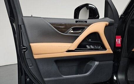 Lexus LX, 2025 год, 22 777 700 рублей, 24 фотография