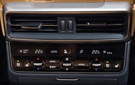 Lexus LX, 2025 год, 22 777 700 рублей, 29 фотография