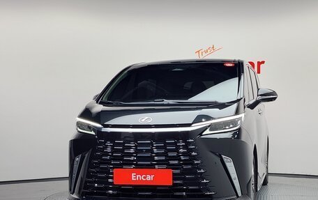 Lexus LM, 2025 год, 18 770 700 рублей, 3 фотография