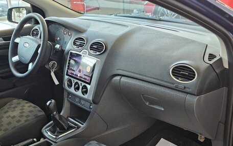 Ford Focus II рестайлинг, 2005 год, 565 000 рублей, 17 фотография