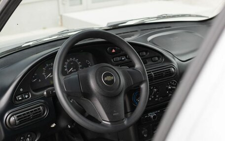 Chevrolet Niva I рестайлинг, 2019 год, 750 000 рублей, 11 фотография