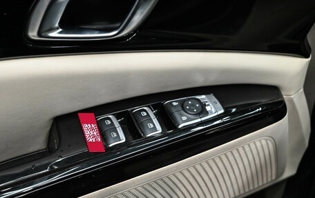 KIA Carnival, 2022 год, 4 700 000 рублей, 16 фотография
