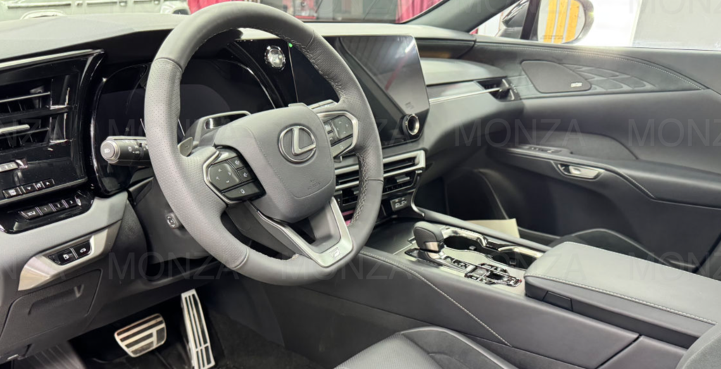 Lexus RX IV рестайлинг, 2026 год, 12 650 000 рублей, 6 фотография