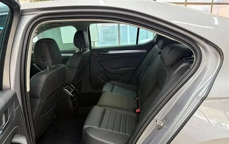 Skoda Superb III рестайлинг, 2022 год, 1 832 060 рублей, 10 фотография