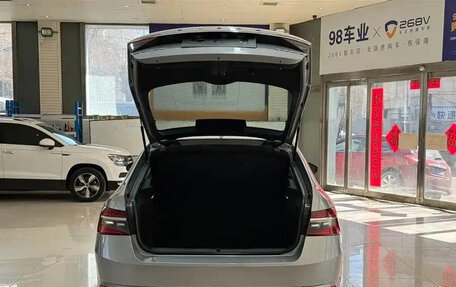 Skoda Superb III рестайлинг, 2022 год, 1 832 060 рублей, 22 фотография