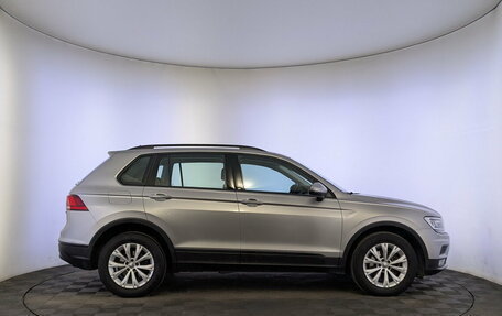 Volkswagen Tiguan II, 2020 год, 2 850 000 рублей, 4 фотография