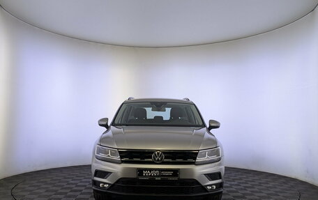 Volkswagen Tiguan II, 2020 год, 2 850 000 рублей, 2 фотография