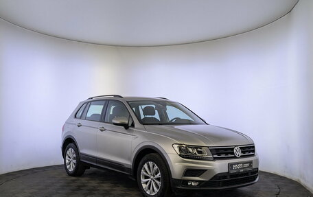 Volkswagen Tiguan II, 2020 год, 2 850 000 рублей, 3 фотография