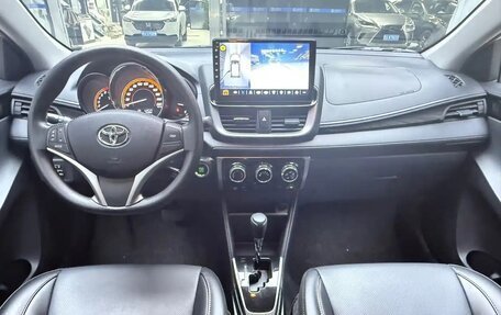 Toyota Yaris XP150 рестайлинг, 2022 год, 1 118 000 рублей, 9 фотография