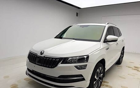Skoda Karoq I, 2022 год, 1 680 000 рублей, 1 фотография