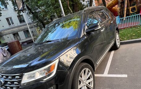 Ford Explorer VI, 2015 год, 2 280 000 рублей, 2 фотография