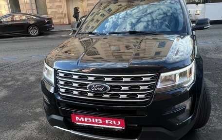 Ford Explorer VI, 2015 год, 2 280 000 рублей, 7 фотография