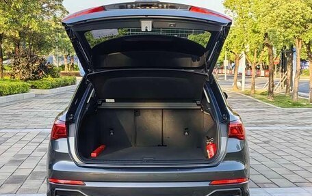 Audi Q3, 2019 год, 1 780 000 рублей, 19 фотография