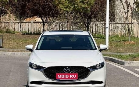 Mazda 3, 2022 год, 1 376 000 рублей, 2 фотография